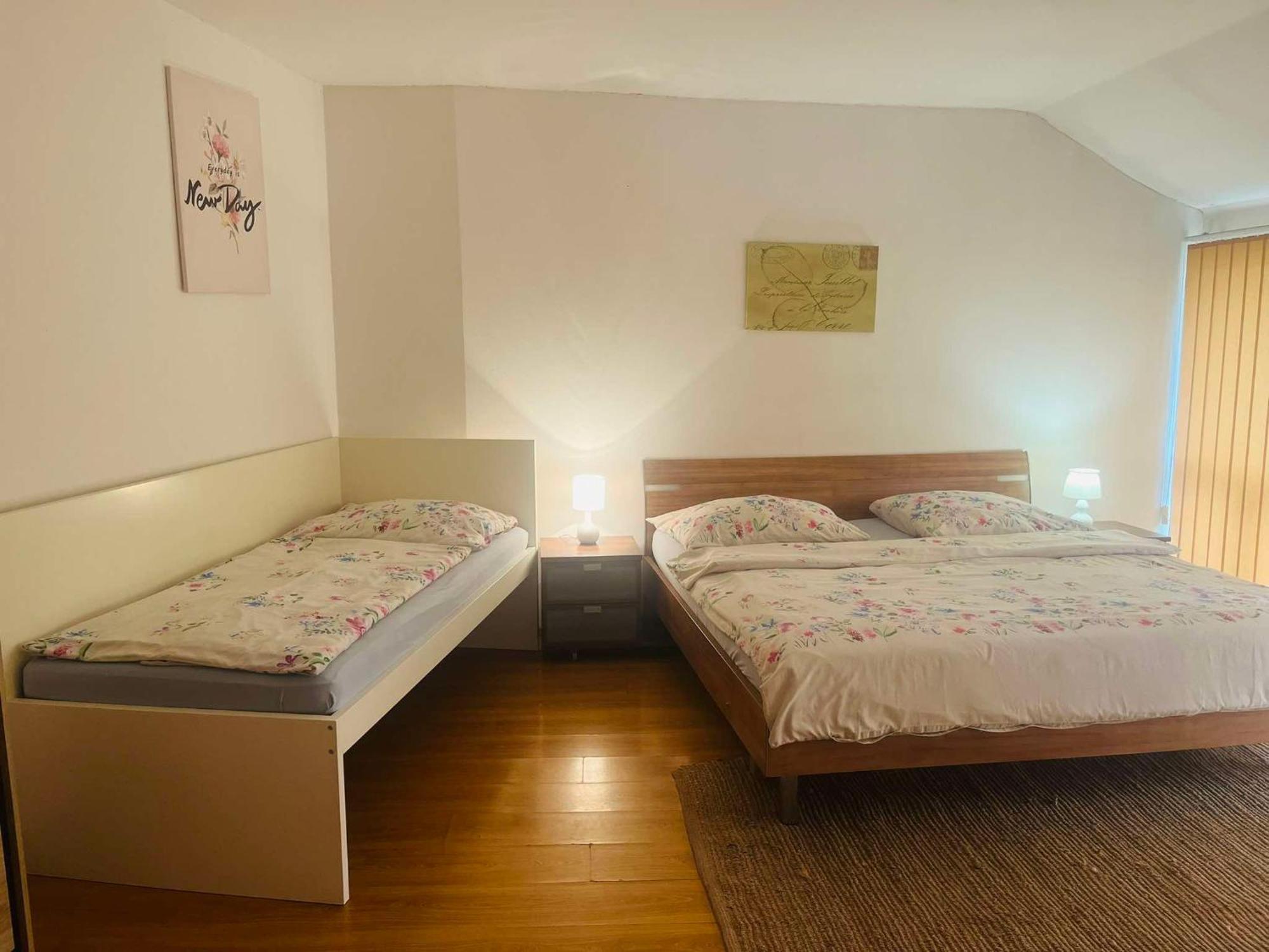 Apartman U Slunecnice Husinetz Exteriör bild